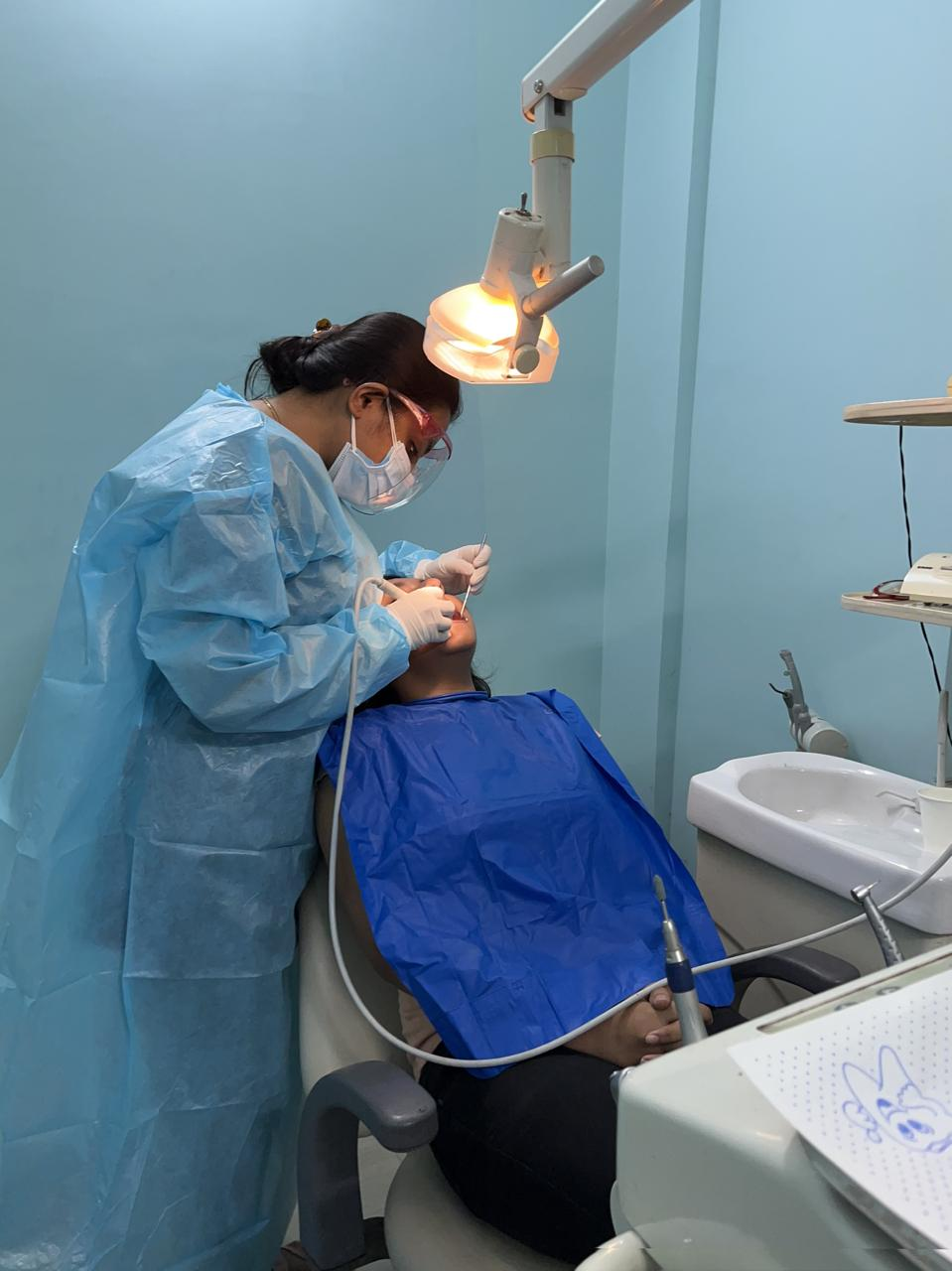 Clinical treatment on child patient